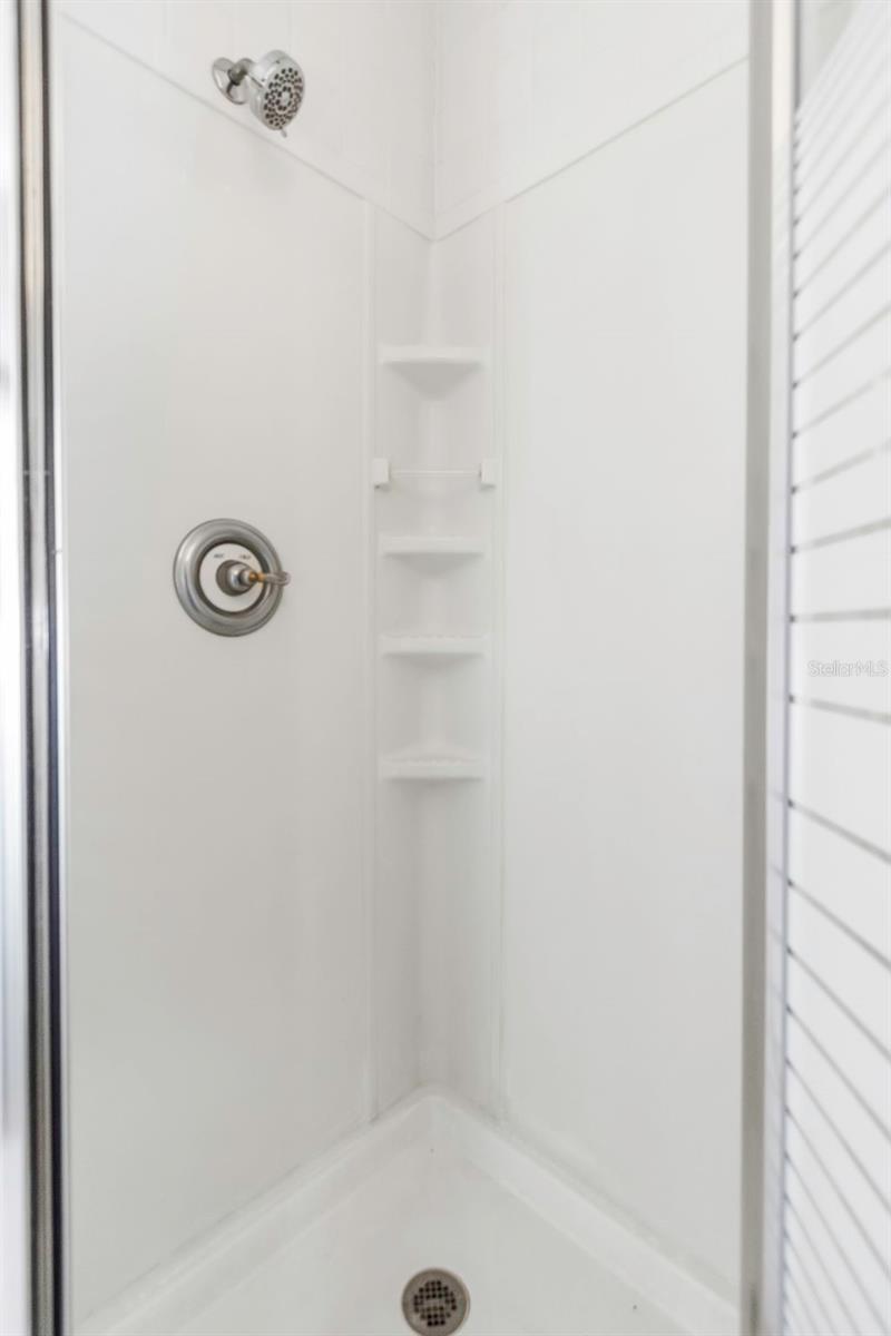 109 PONCE DE LEON BLVD, BELLEAIR, FL, 33756