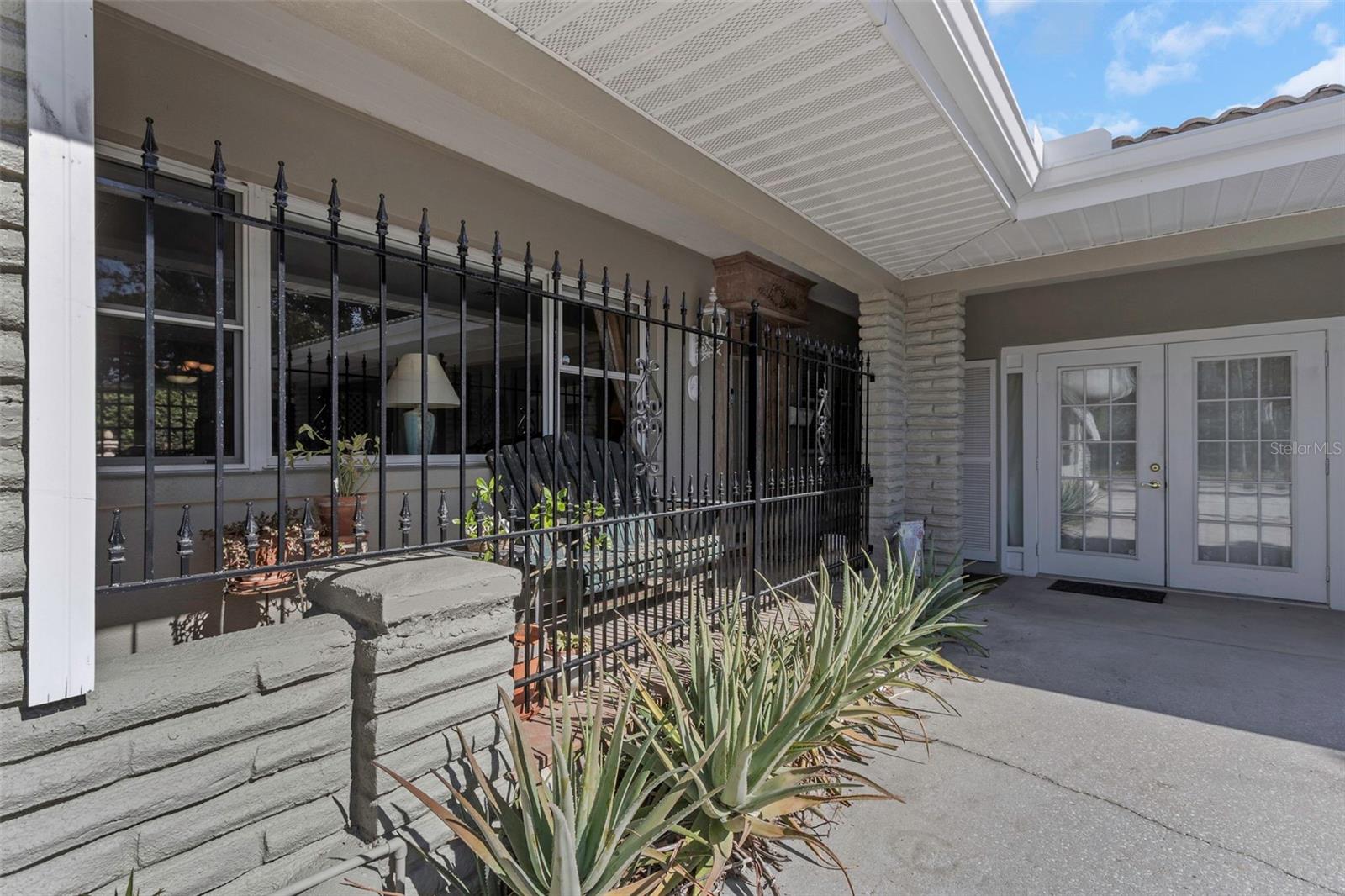 109 PONCE DE LEON BLVD, BELLEAIR, FL, 33756