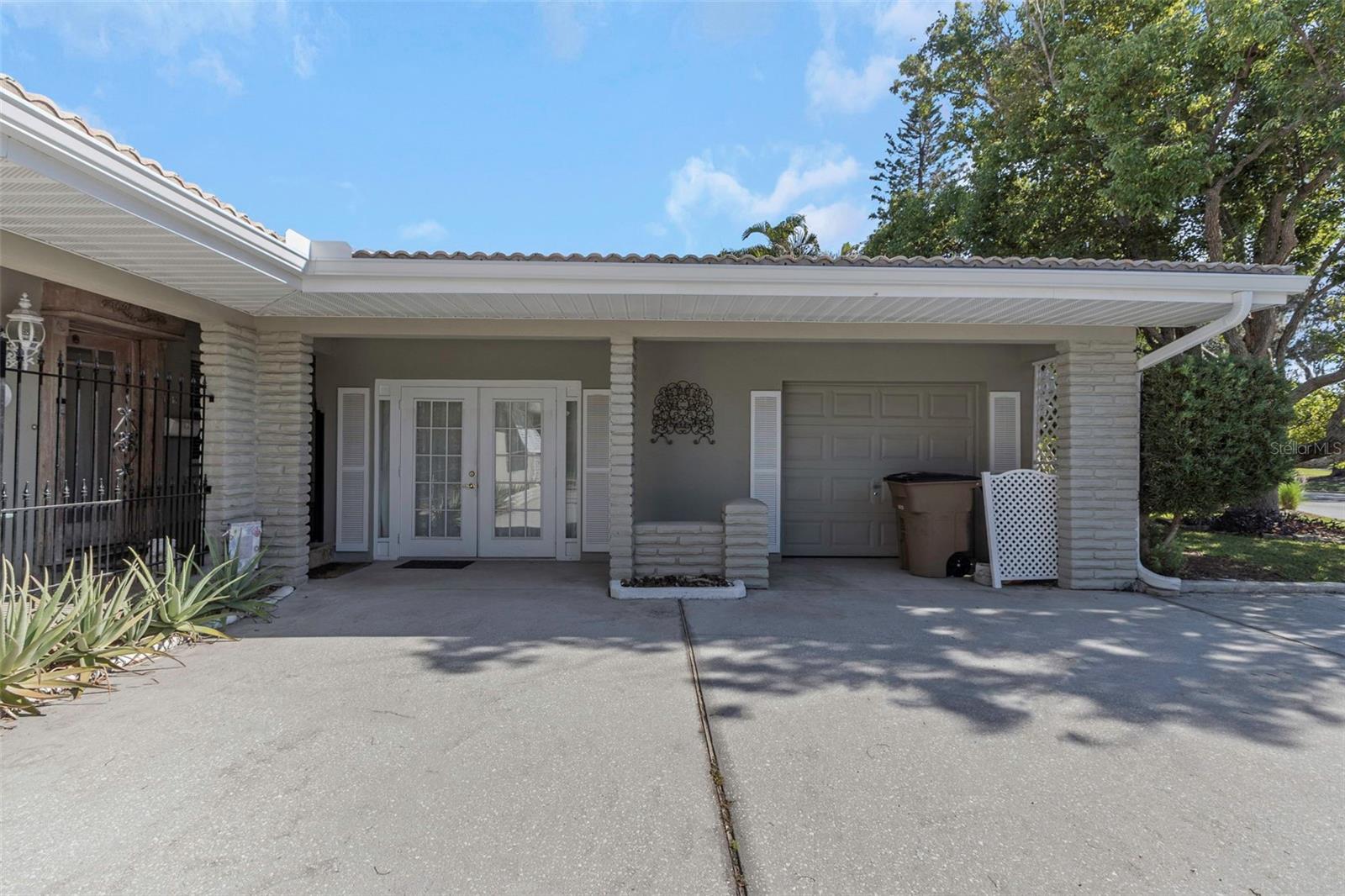 109 PONCE DE LEON BLVD, BELLEAIR, FL, 33756