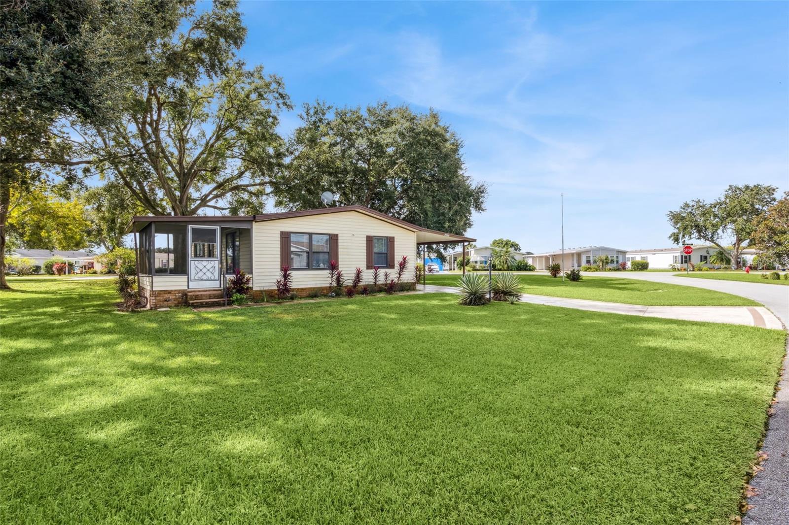 24802 PINE HL, LEESBURG, FL, 34748