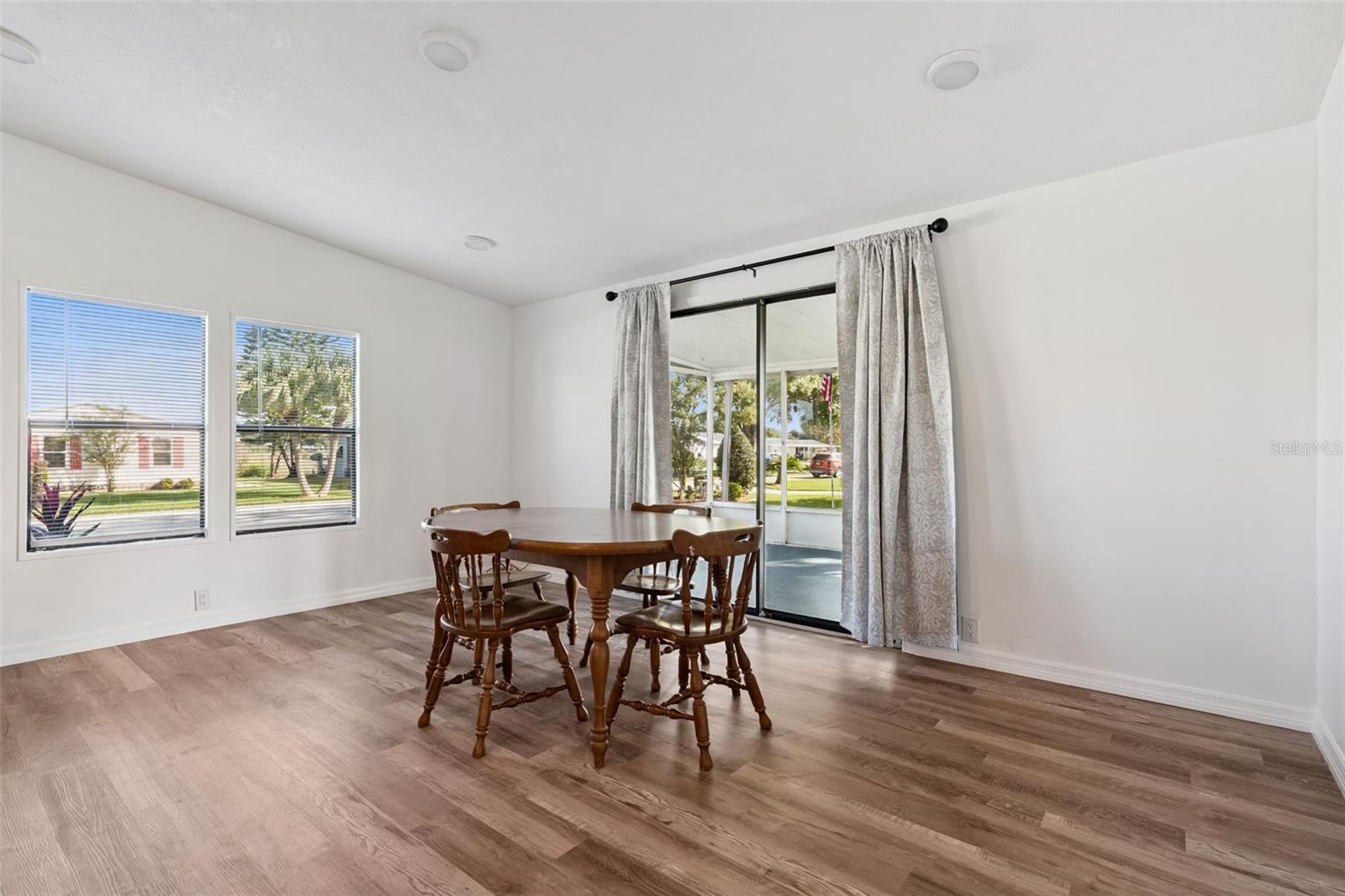 24802 PINE HL, LEESBURG, FL, 34748