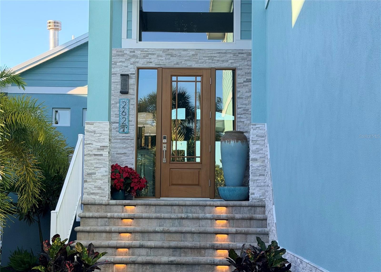 A4668568 Property Photo