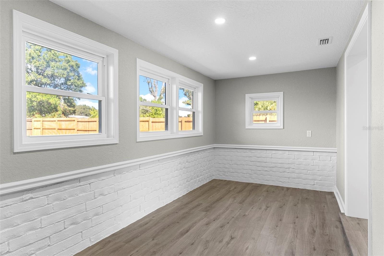 801 63RD AVE S, ST PETERSBURG, FL, 33705