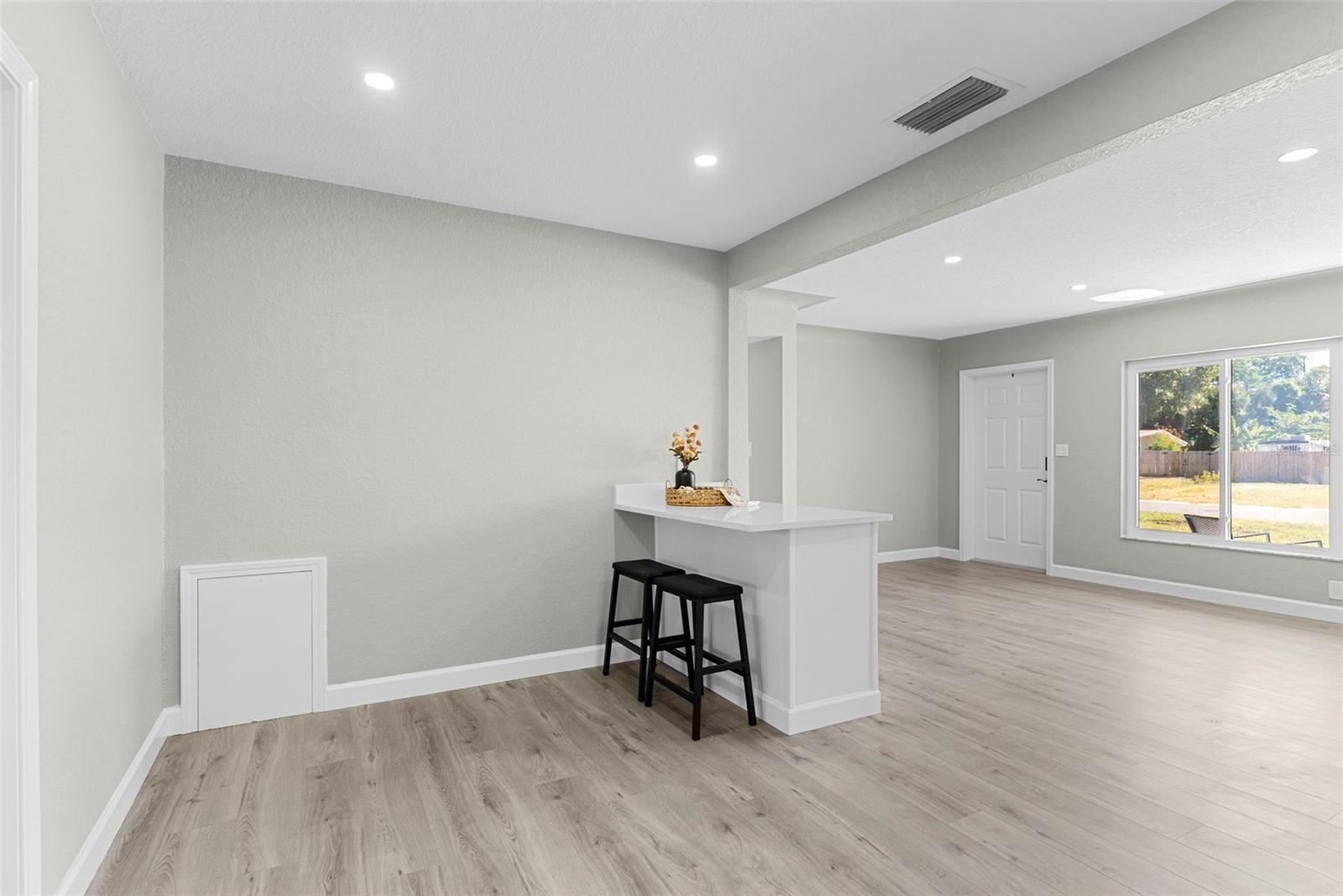 801 63RD AVE S, ST PETERSBURG, FL, 33705