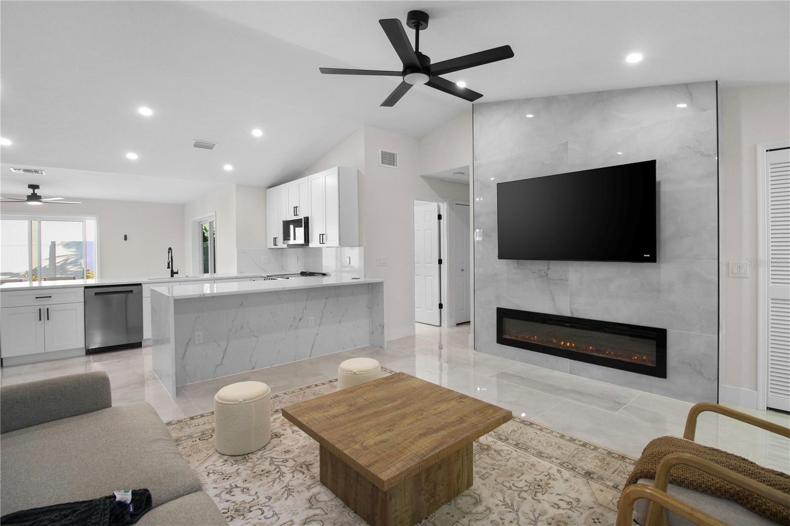 7215 121ST TER, LARGO, FL, 33773