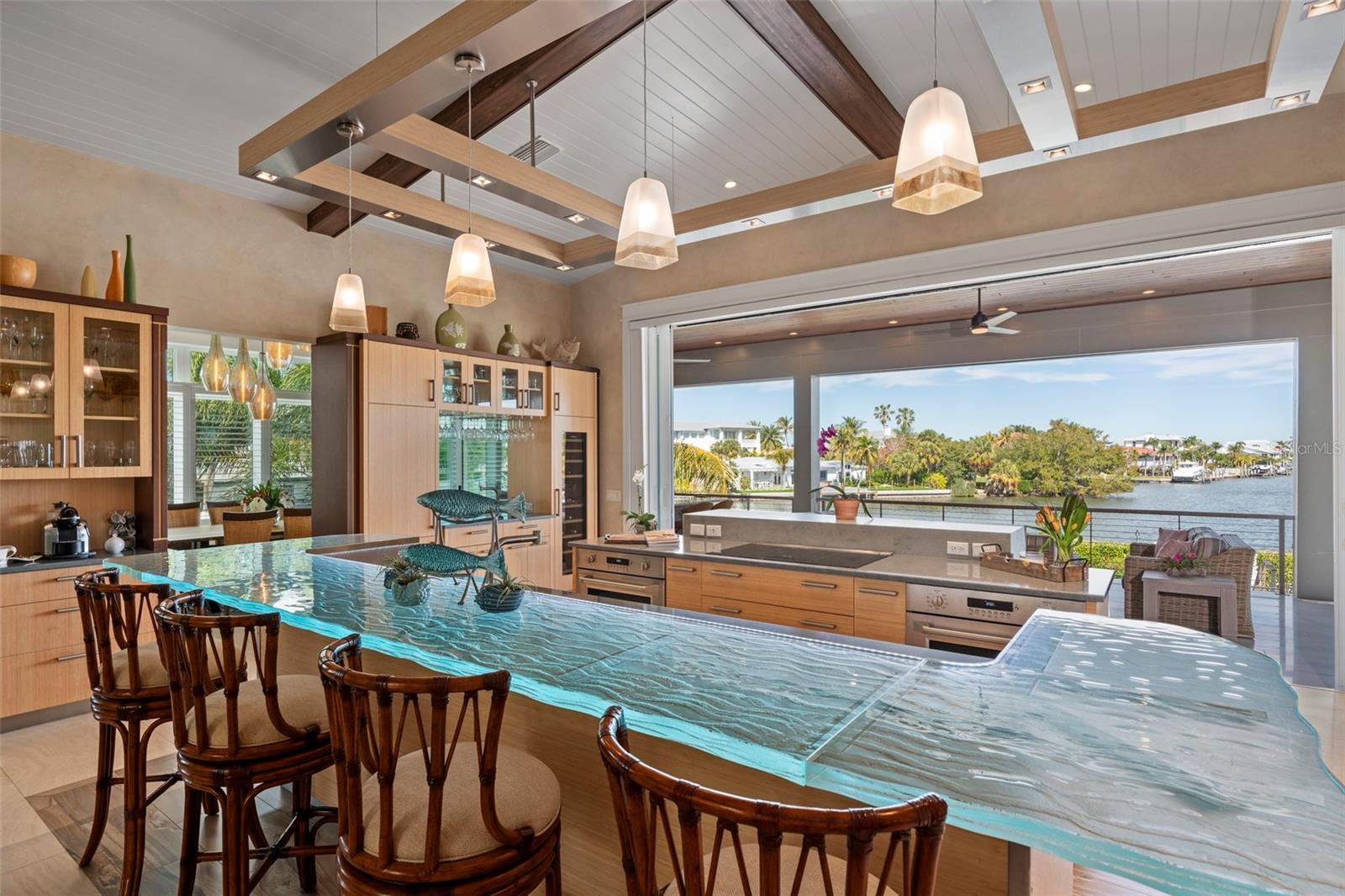 A4668575 Property Photo