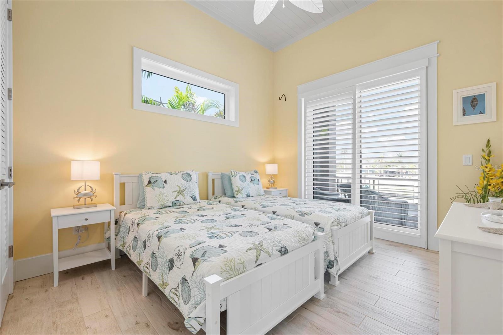 A4668575 Property Photo