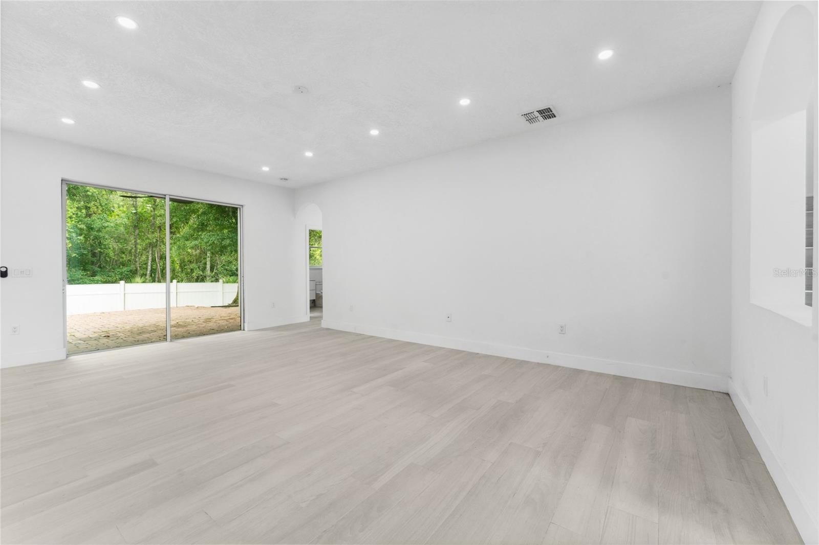 9361 MONTEREY BAY DR, ORLANDO, FL, 32832