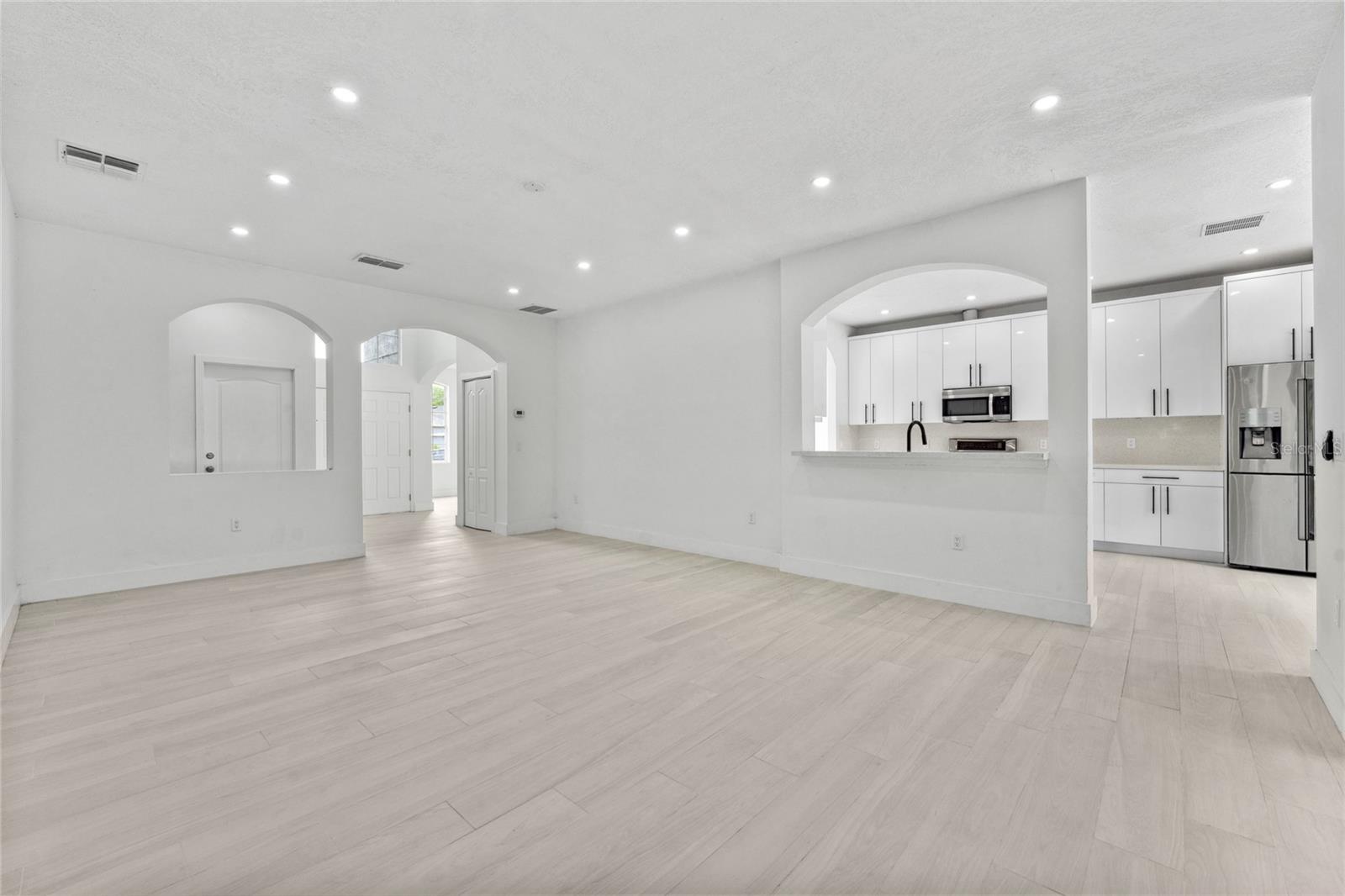 9361 MONTEREY BAY DR, ORLANDO, FL, 32832