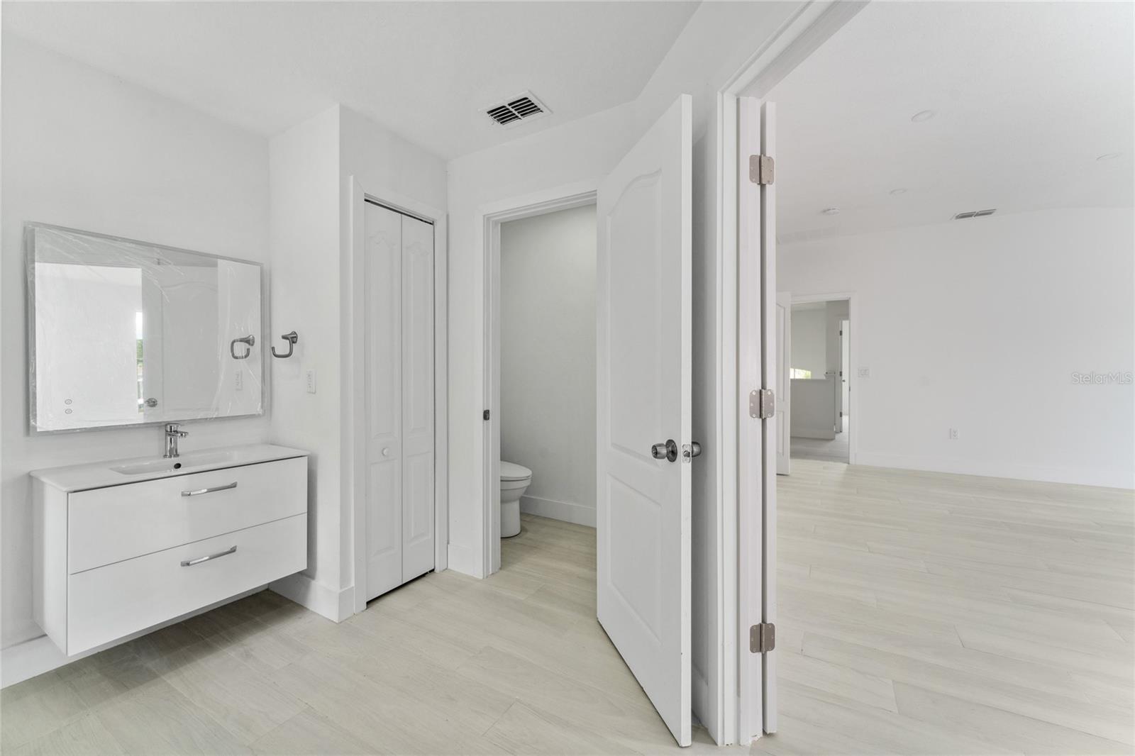 9361 MONTEREY BAY DR, ORLANDO, FL, 32832