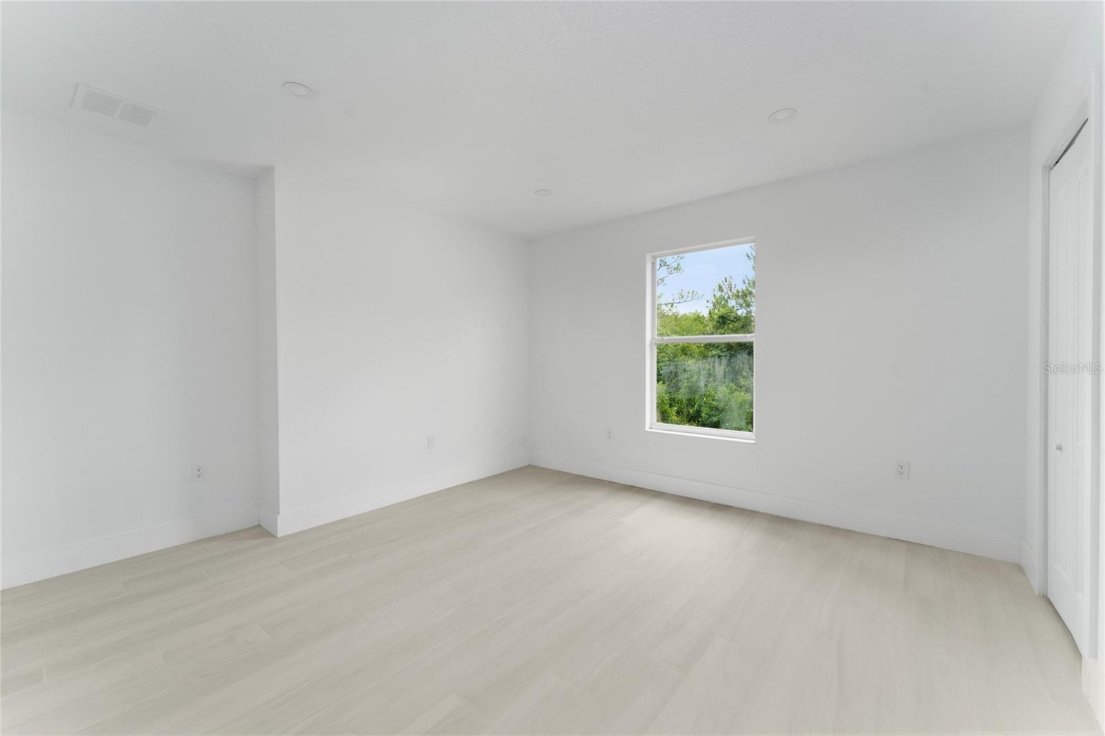 9361 MONTEREY BAY DR, ORLANDO, FL, 32832