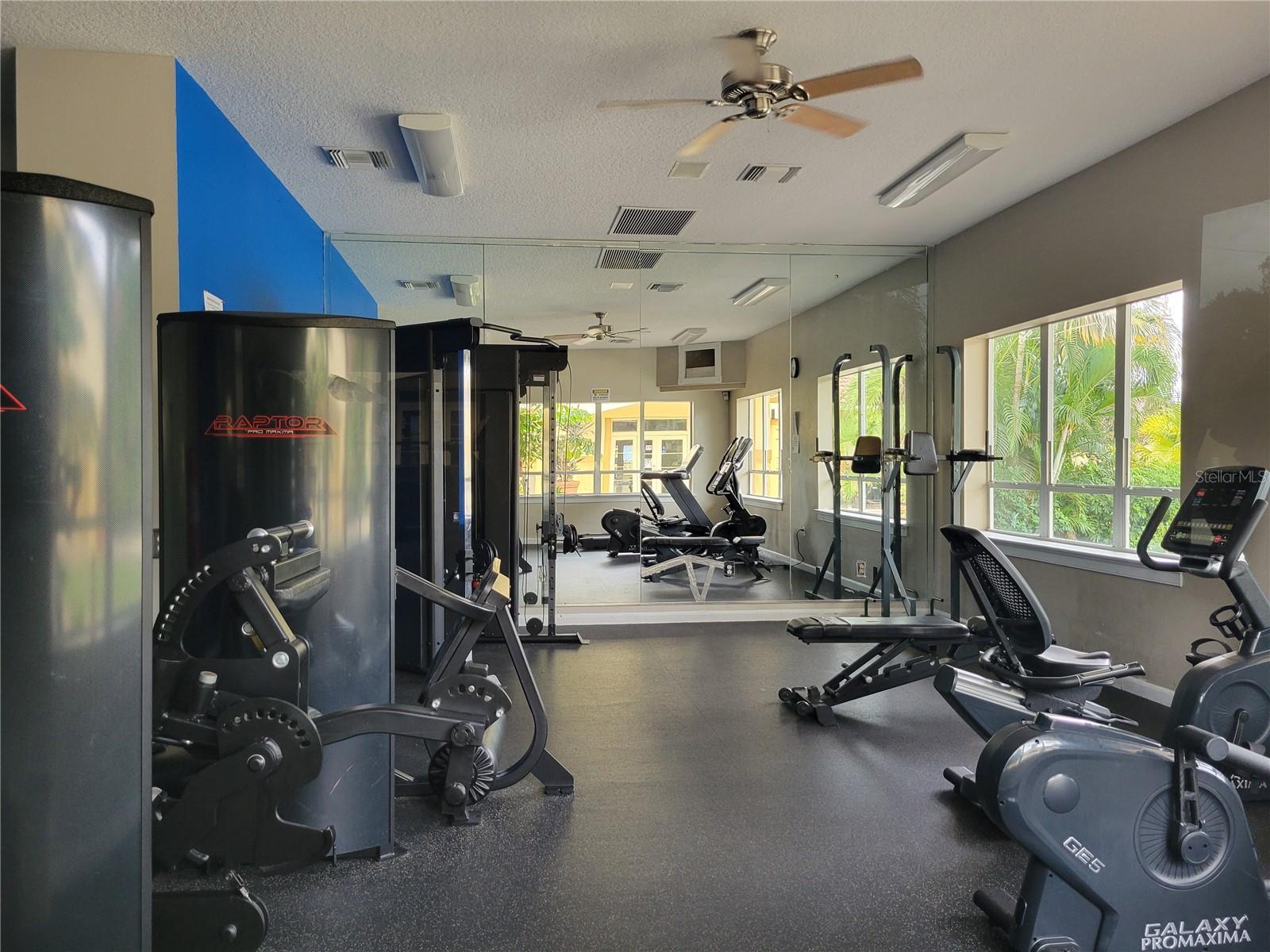 5608 PINNACLE HEIGHTS CIR #302, TAMPA, FL, 33624