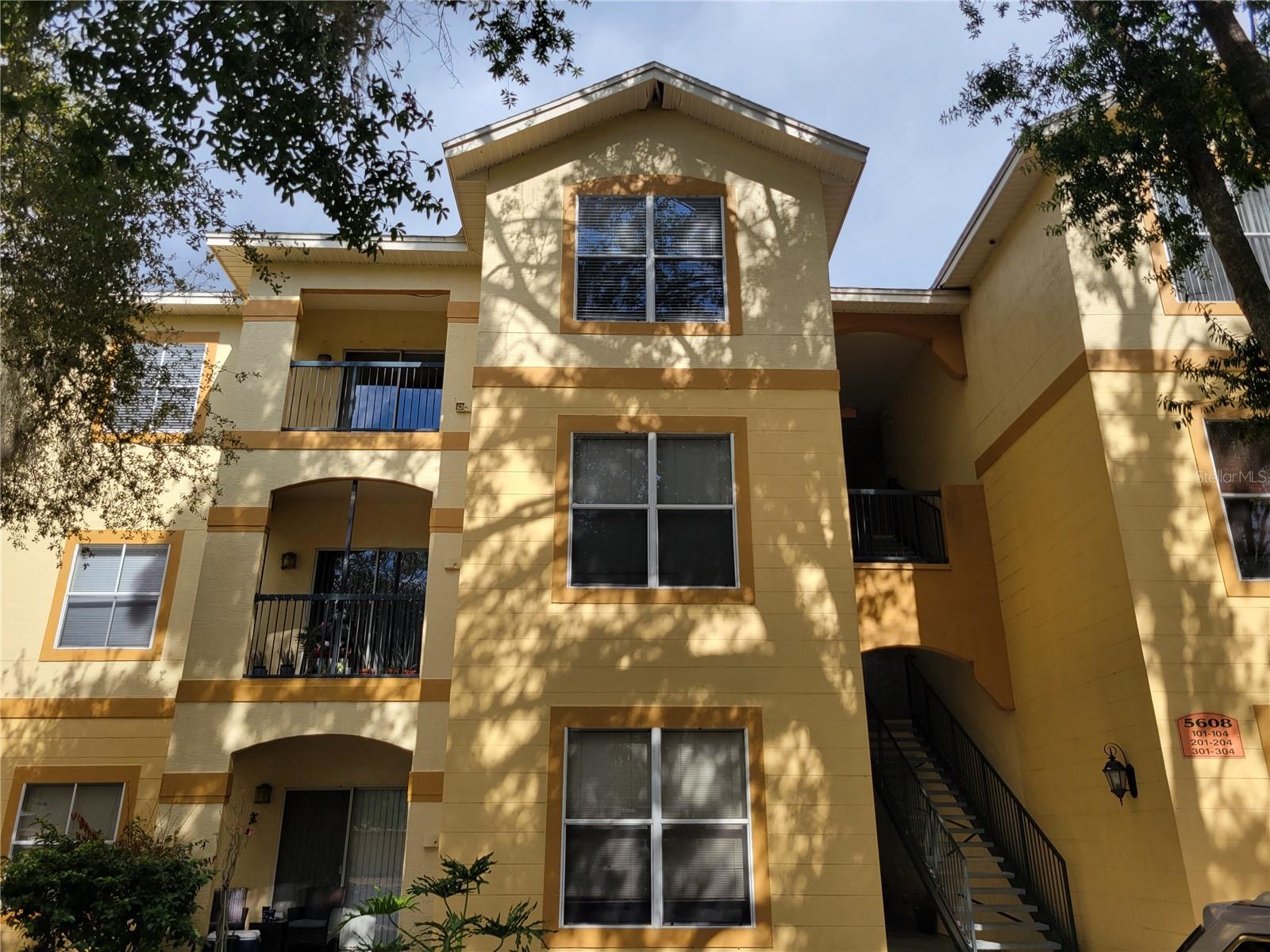 5608 PINNACLE HEIGHTS CIR #302, TAMPA, FL, 33624