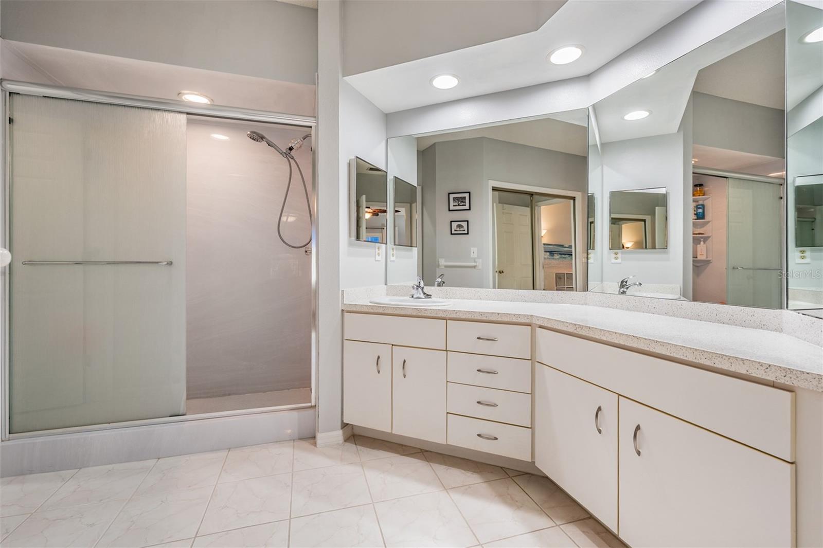 11300 HARBOR WAY #1735, LARGO, FL, 33774