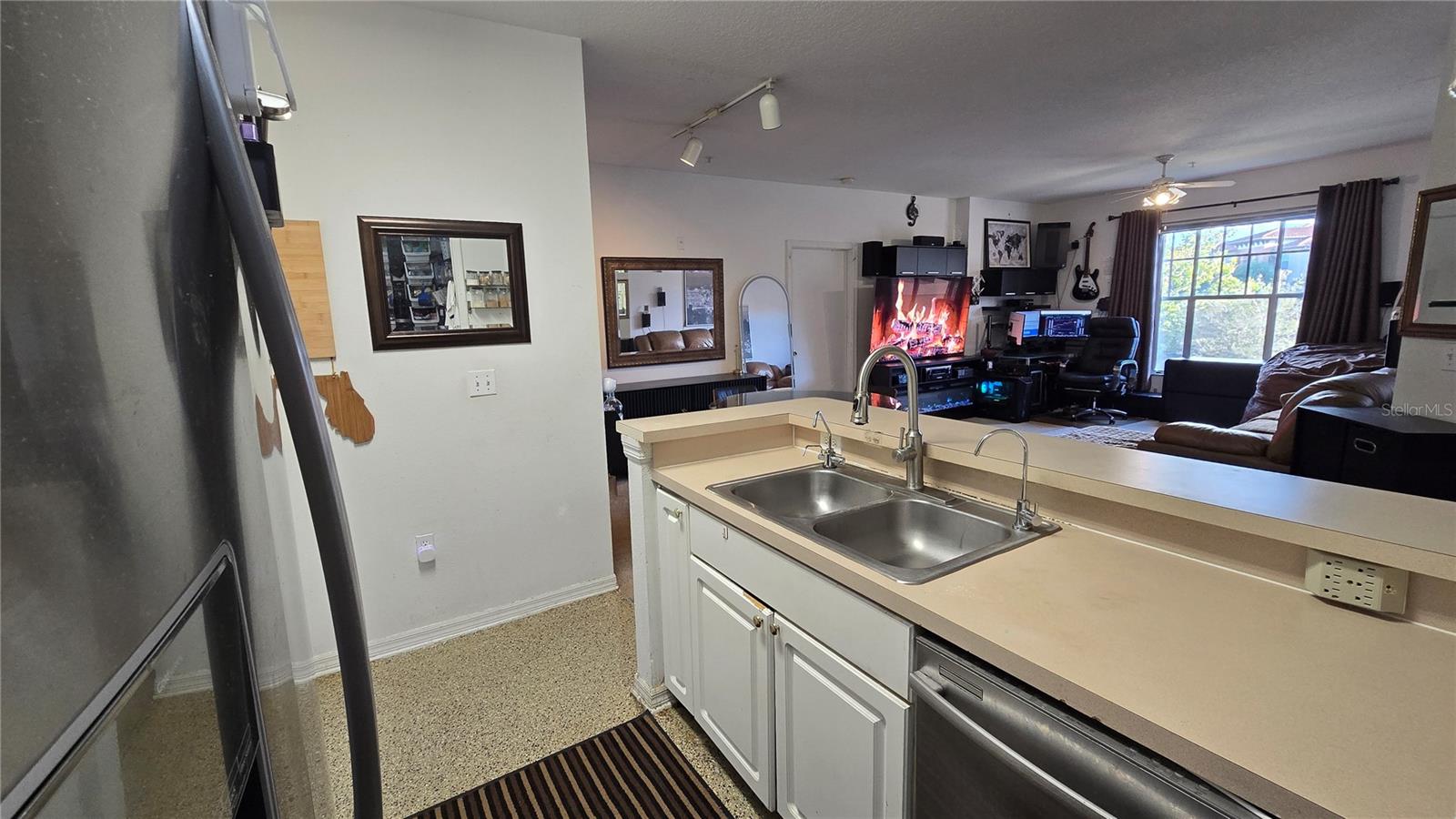 5512 METROWEST BLVD #202, ORLANDO, FL, 32811