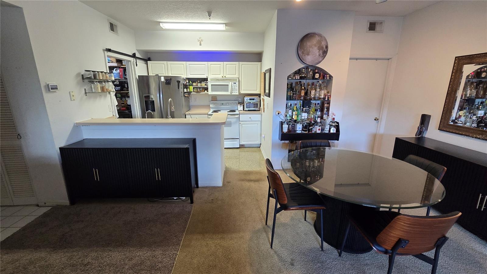 5512 METROWEST BLVD #202, ORLANDO, FL, 32811