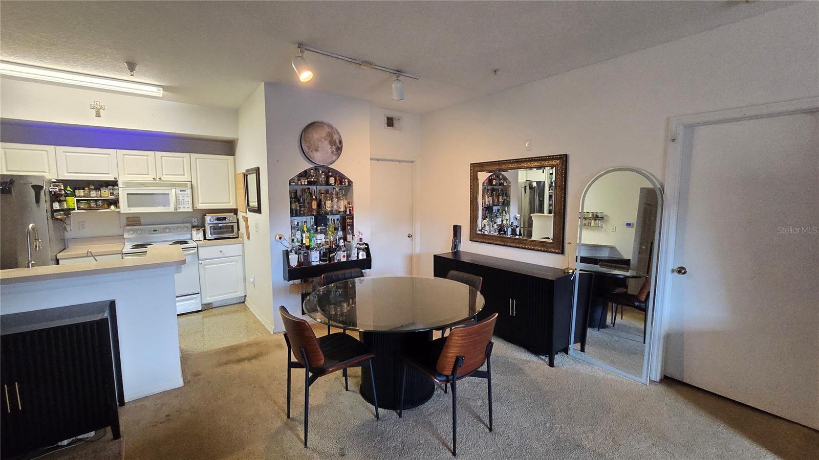 5512 METROWEST BLVD #202, ORLANDO, FL, 32811