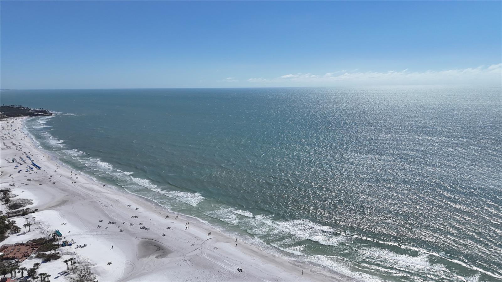 635 TROPICAL CIR, SARASOTA, FL, 34242