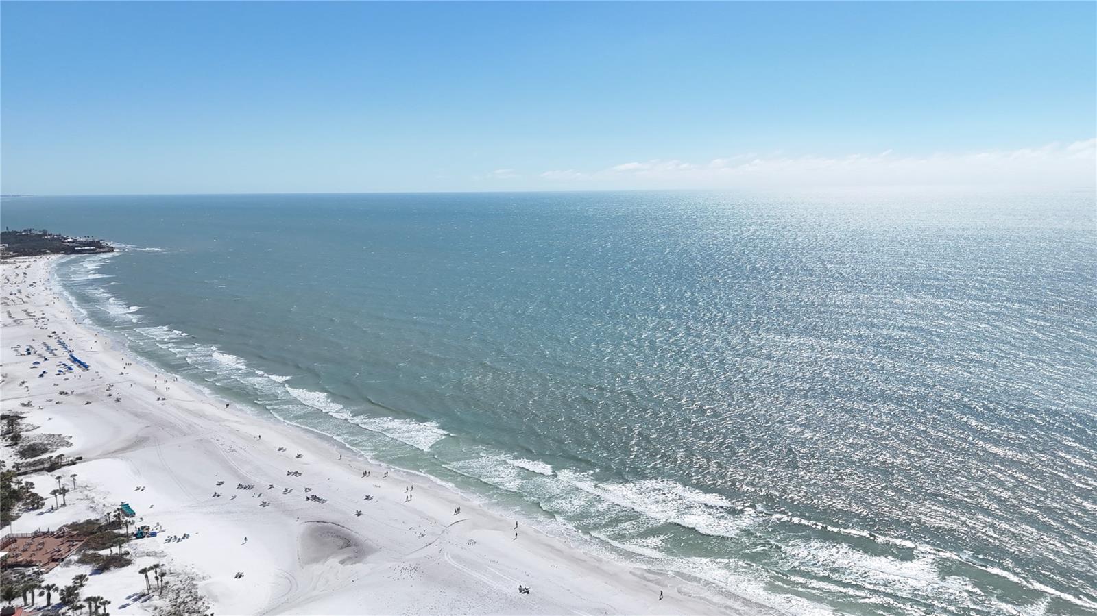 635 TROPICAL CIR, SARASOTA, FL, 34242