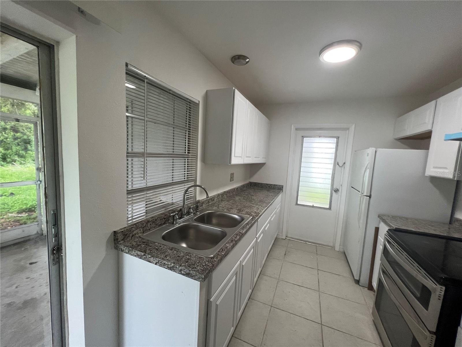 3278 JAMESTOWN ST, PORT CHARLOTTE, FL, 33952