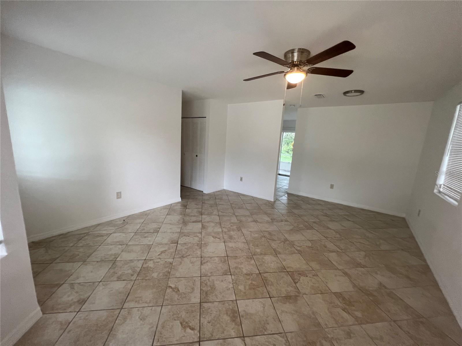 3278 JAMESTOWN ST, PORT CHARLOTTE, FL, 33952