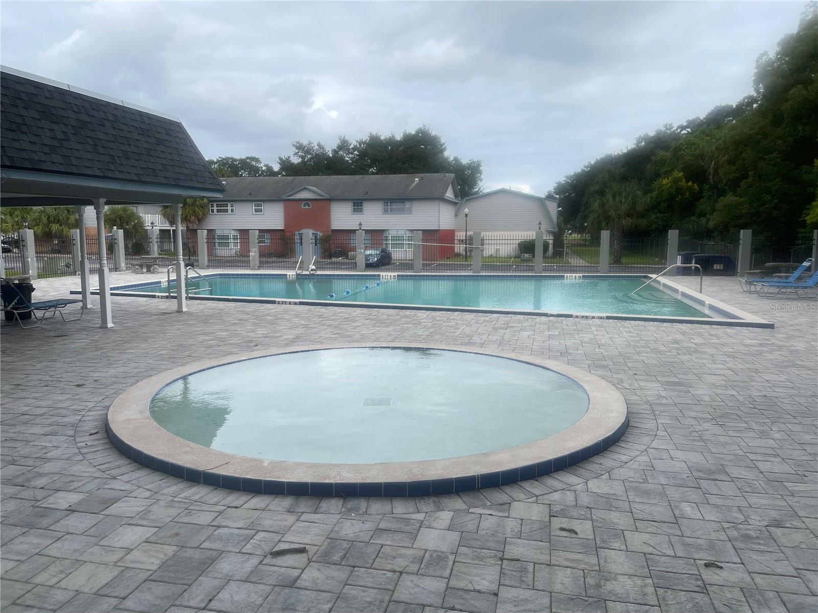 O6352795 Property Photo