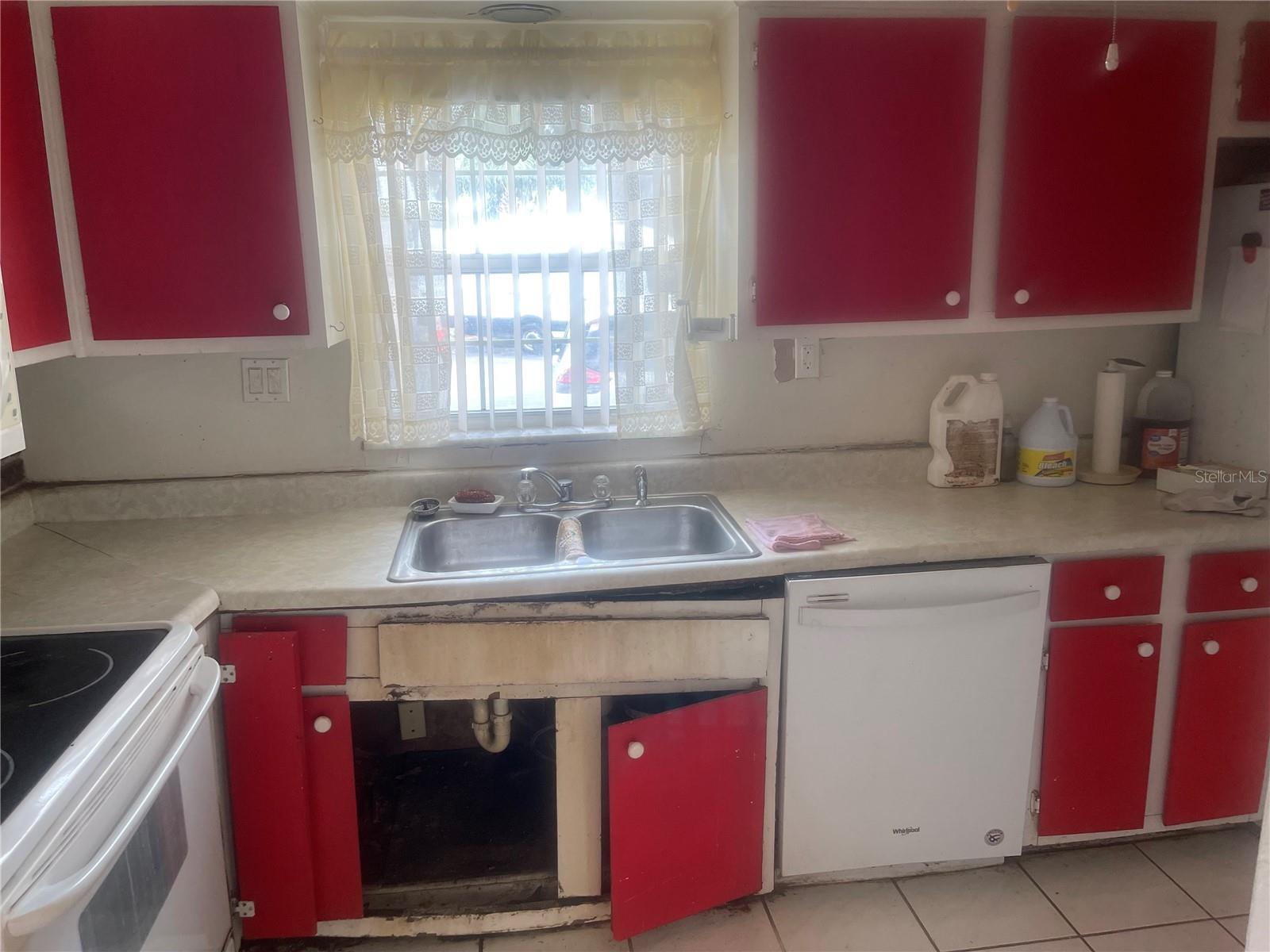 O6352795 Property Photo