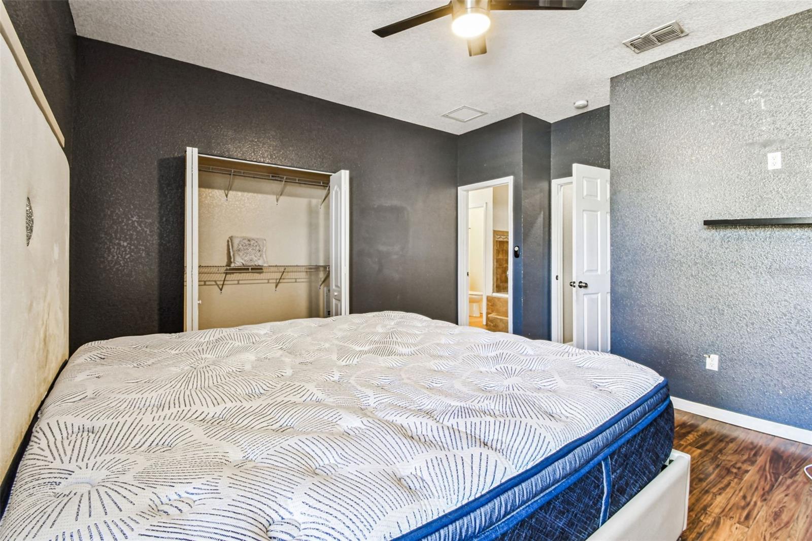 7215 N DUNCAN AVE, TAMPA, FL, 33604