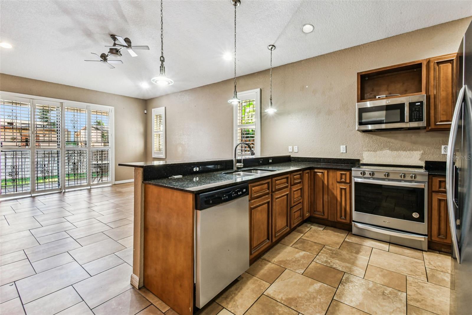 7215 N DUNCAN AVE, TAMPA, FL, 33604