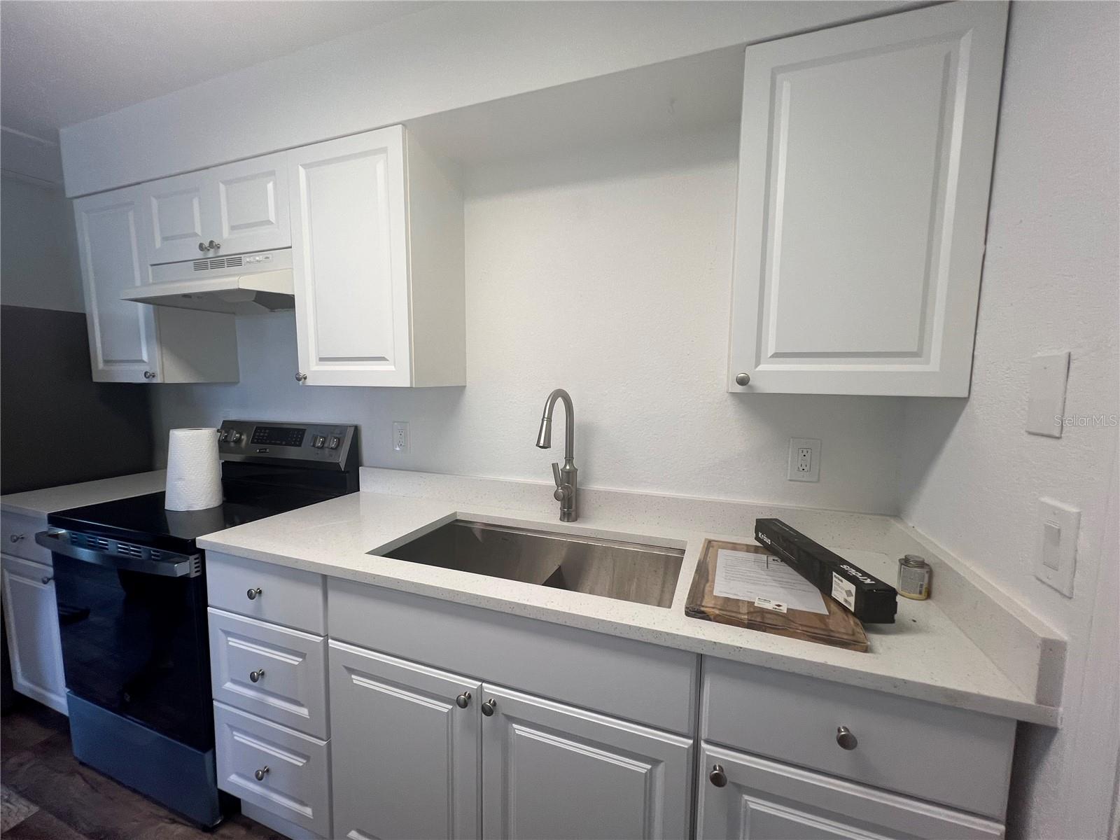 2422 DIXIE AVENUE #A, PUNTA GORDA, FL, 33950