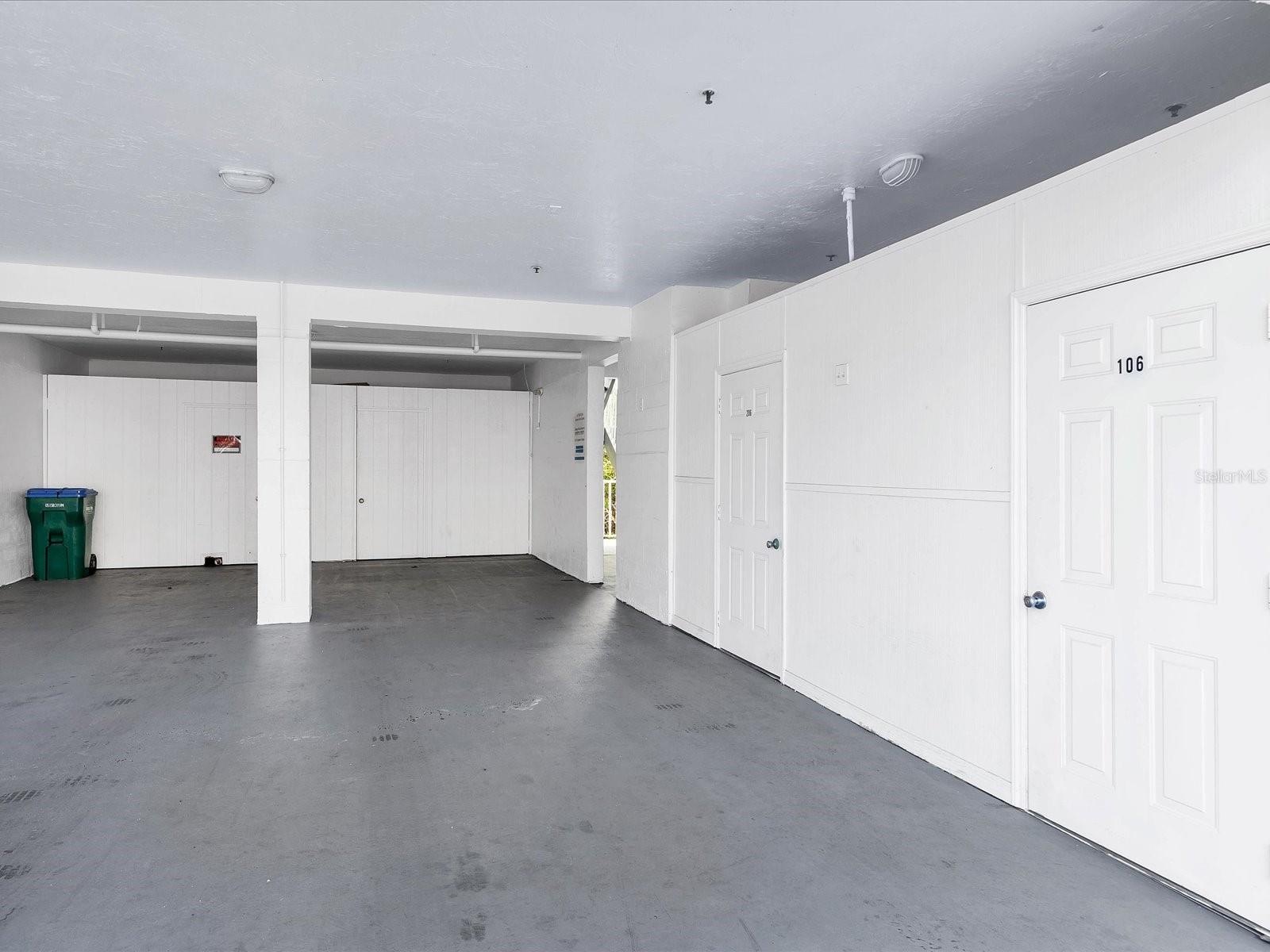 3607 E BAY DR #206, HOLMES BEACH, FL, 34217