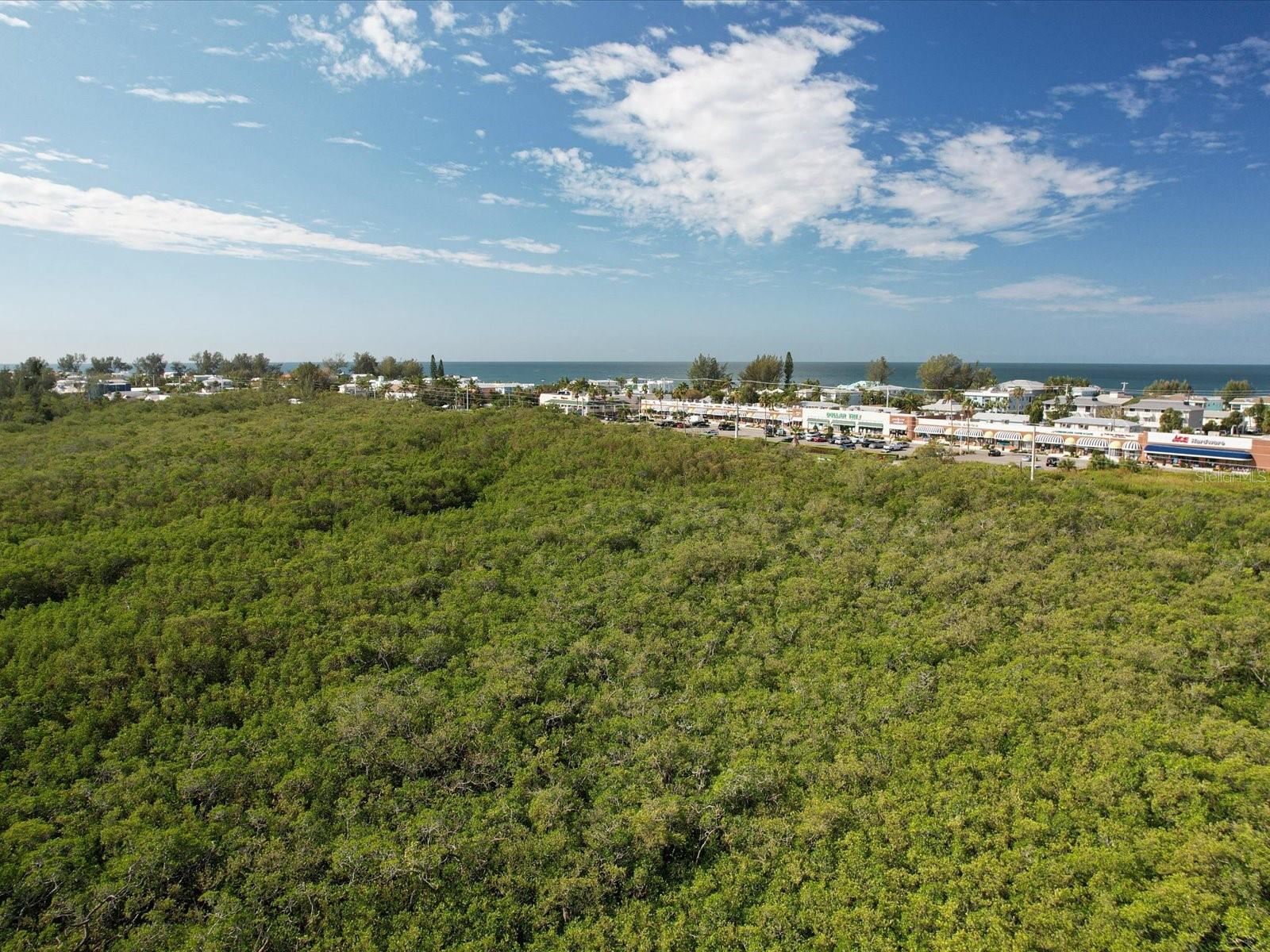 3607 E BAY DR #206, HOLMES BEACH, FL, 34217