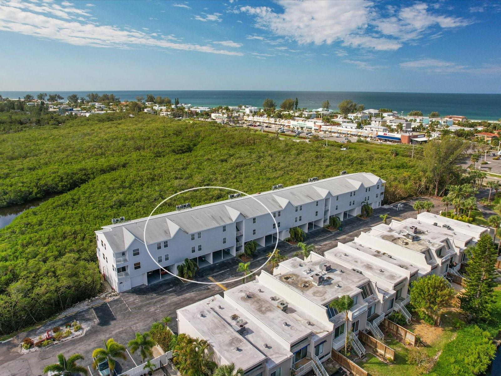 3607 E BAY DR #206, HOLMES BEACH, FL, 34217