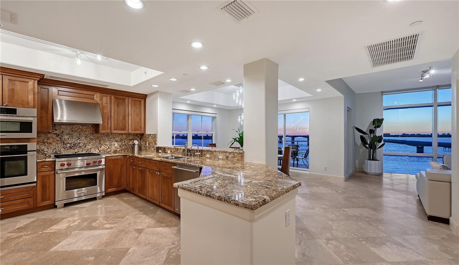 A4668615 Property Photo