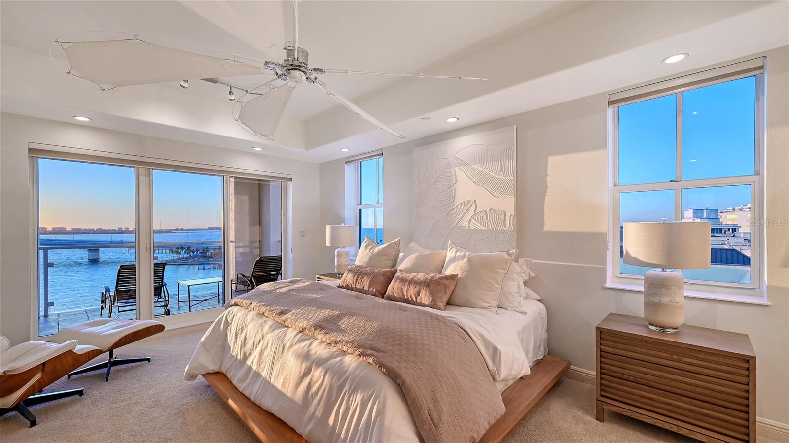 A4668615 Property Photo