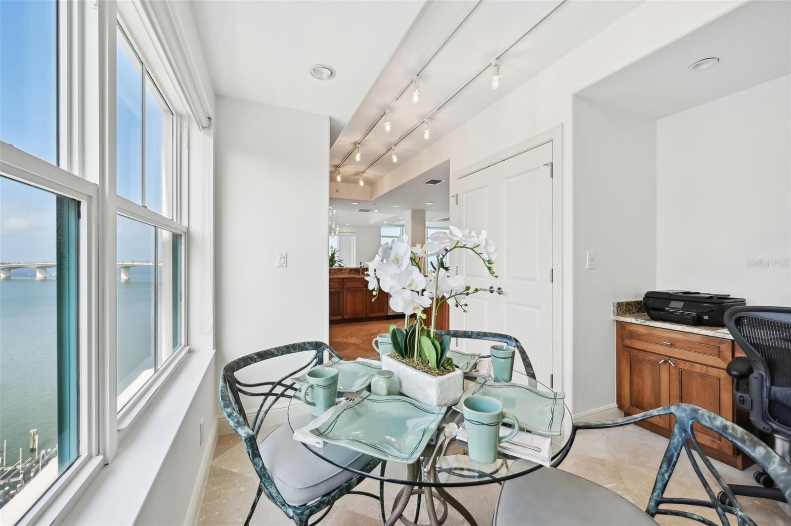 A4668615 Property Photo