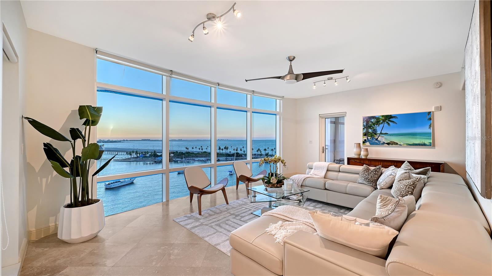 A4668615 Property Photo