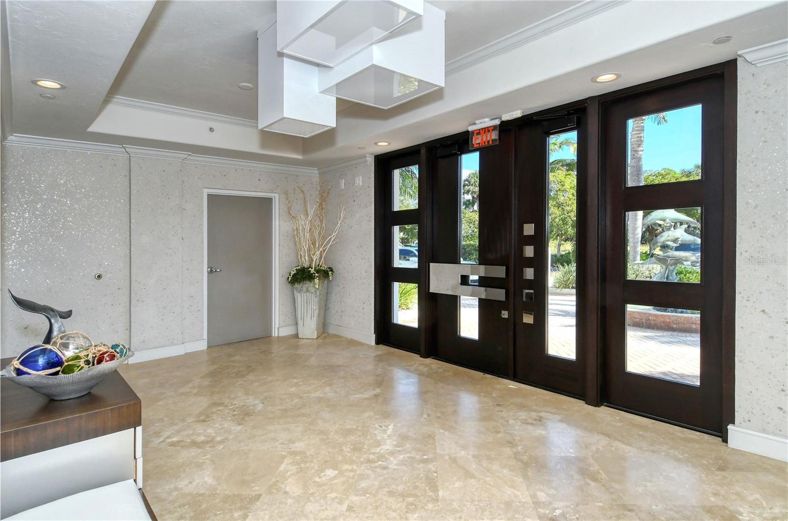 A4668615 Property Photo