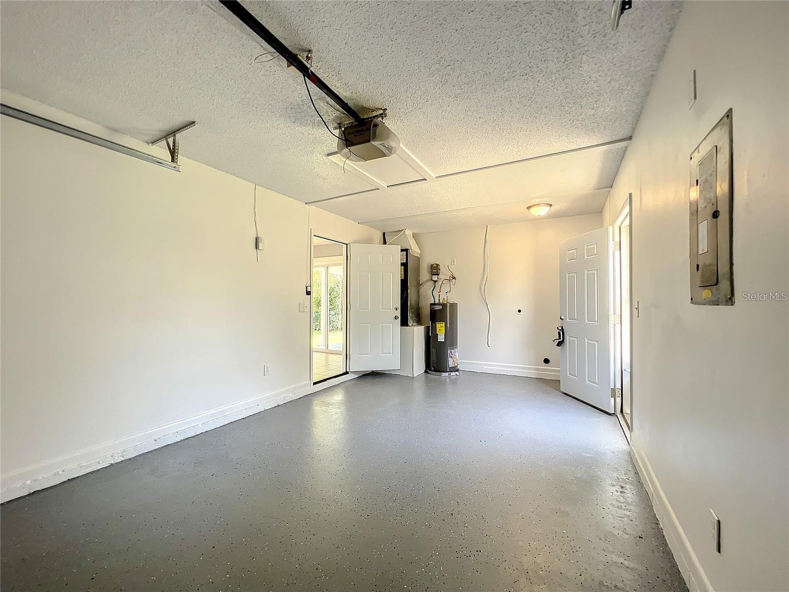 8880 SE 90TH AVENUE RD, OCALA, FL, 34472