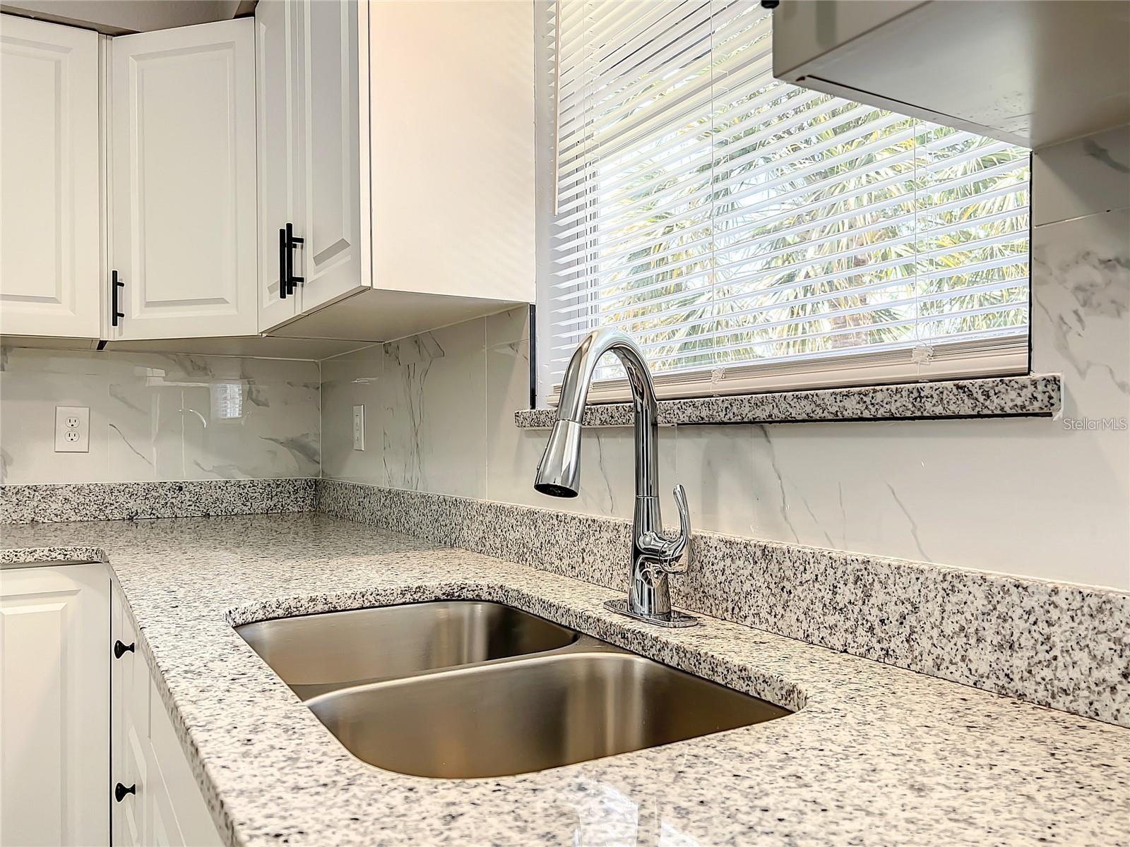 8880 SE 90TH AVENUE RD, OCALA, FL, 34472