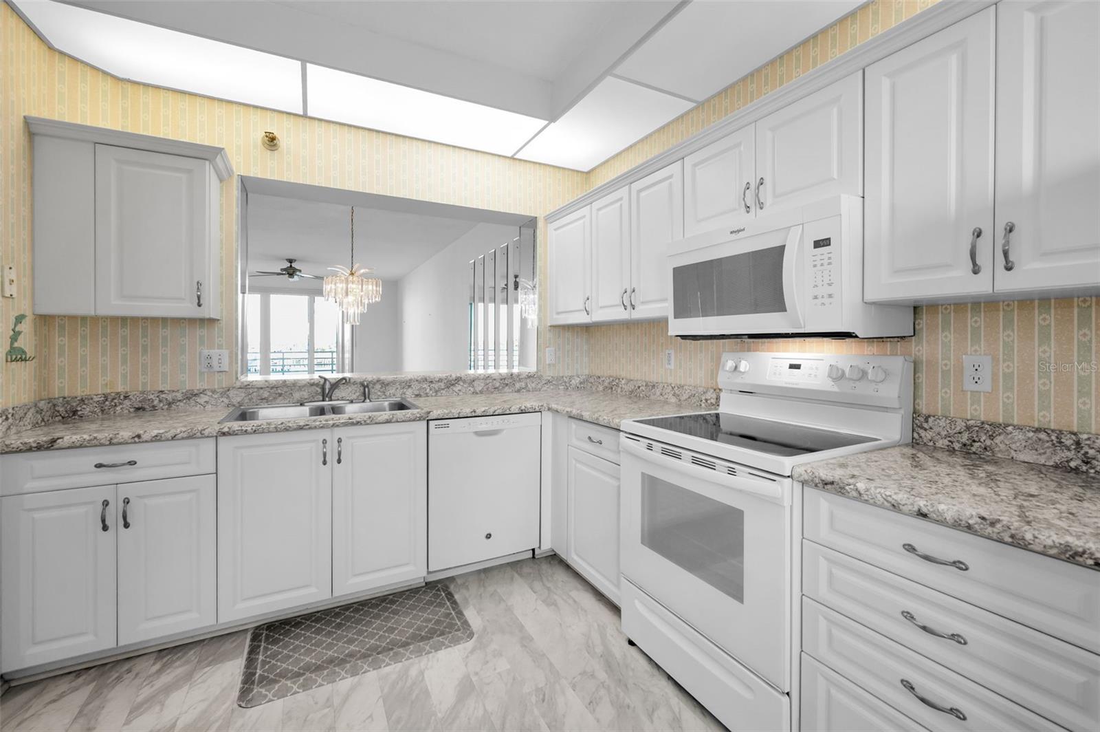 7882 SAILBOAT KEY BLVD S #407, SOUTH PASADENA, FL, 33707