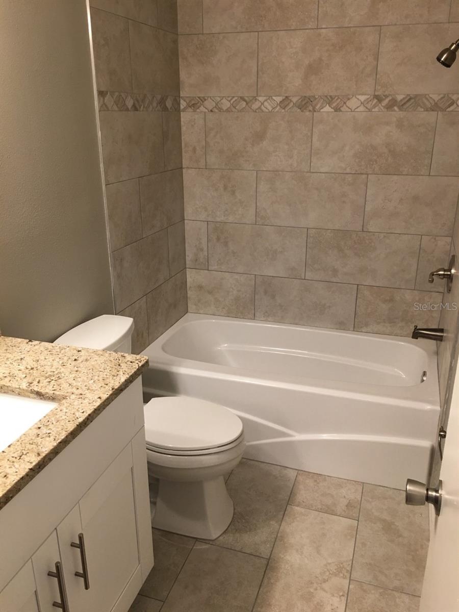 16549 BRIGADOON DR, TAMPA, FL, 33618