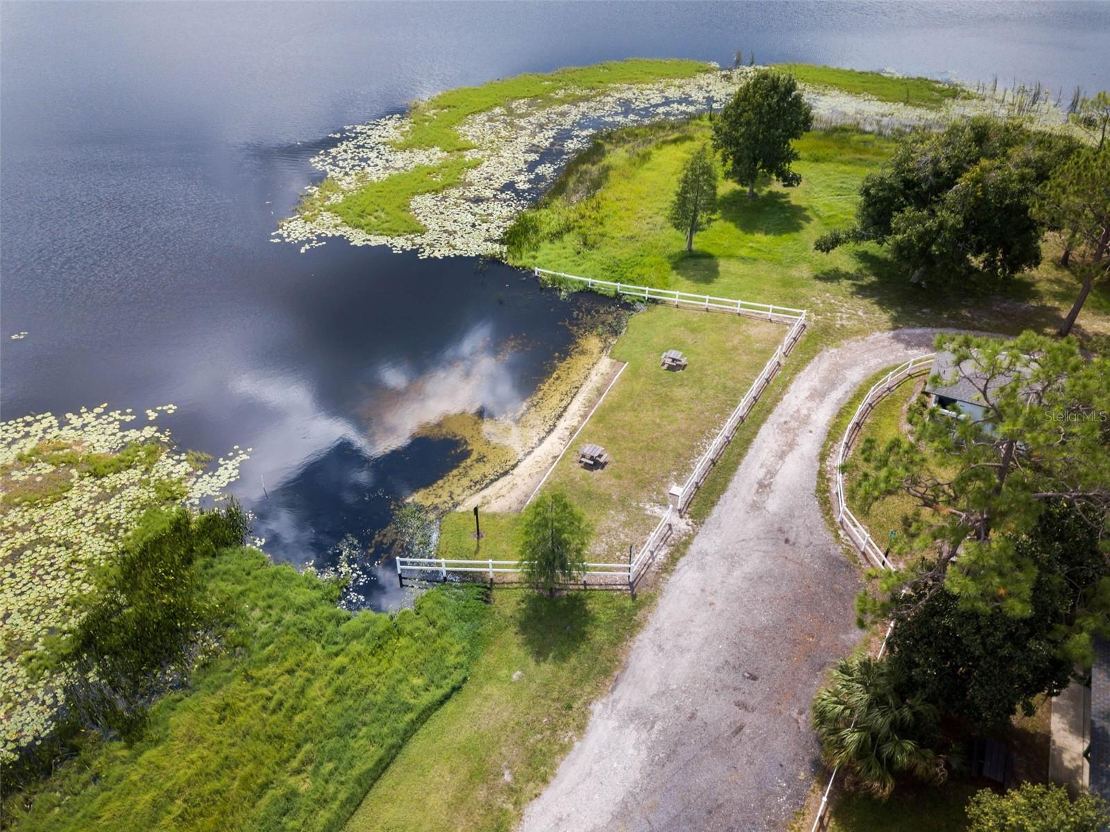 312 SEMINOLE WOODS BLVD, GENEVA, FL, 32732