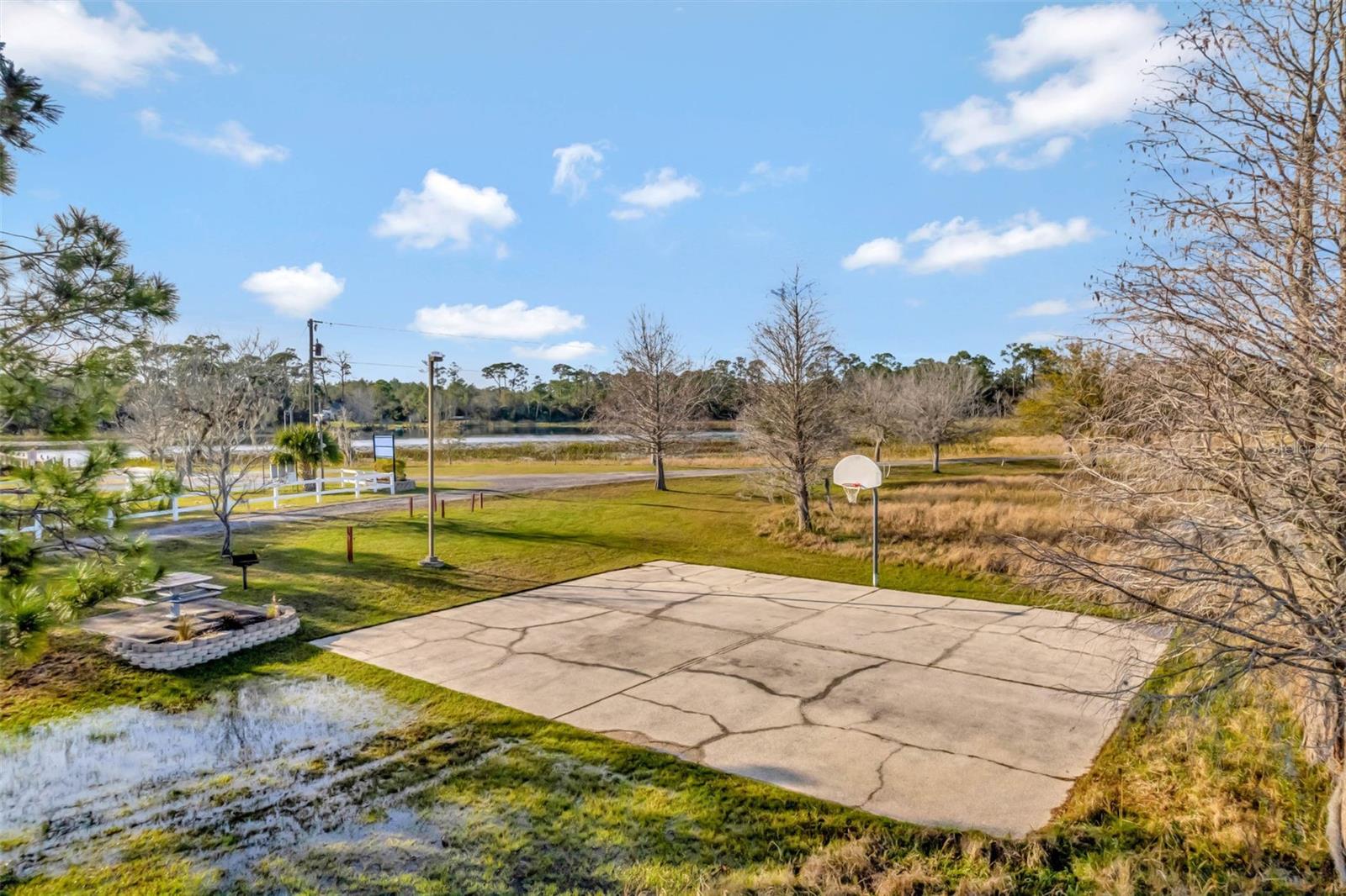 312 SEMINOLE WOODS BLVD, GENEVA, FL, 32732