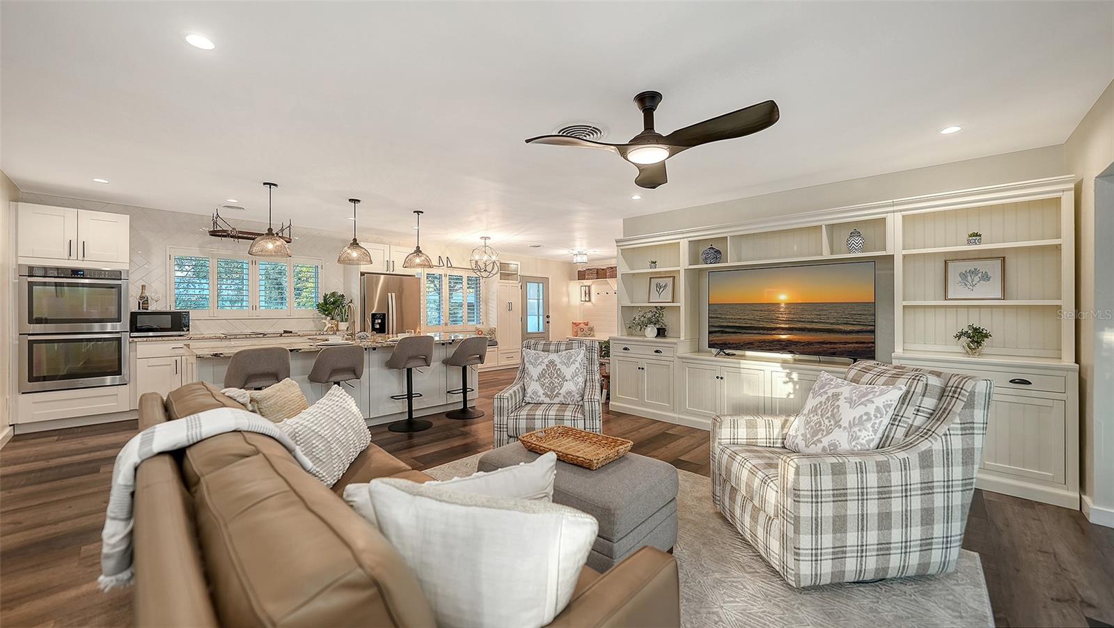 2426 WISTERIA ST, SARASOTA, FL, 34239