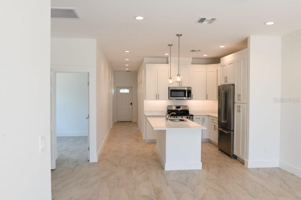 10490 PENDLETON AVE, ENGLEWOOD, FL, 34224