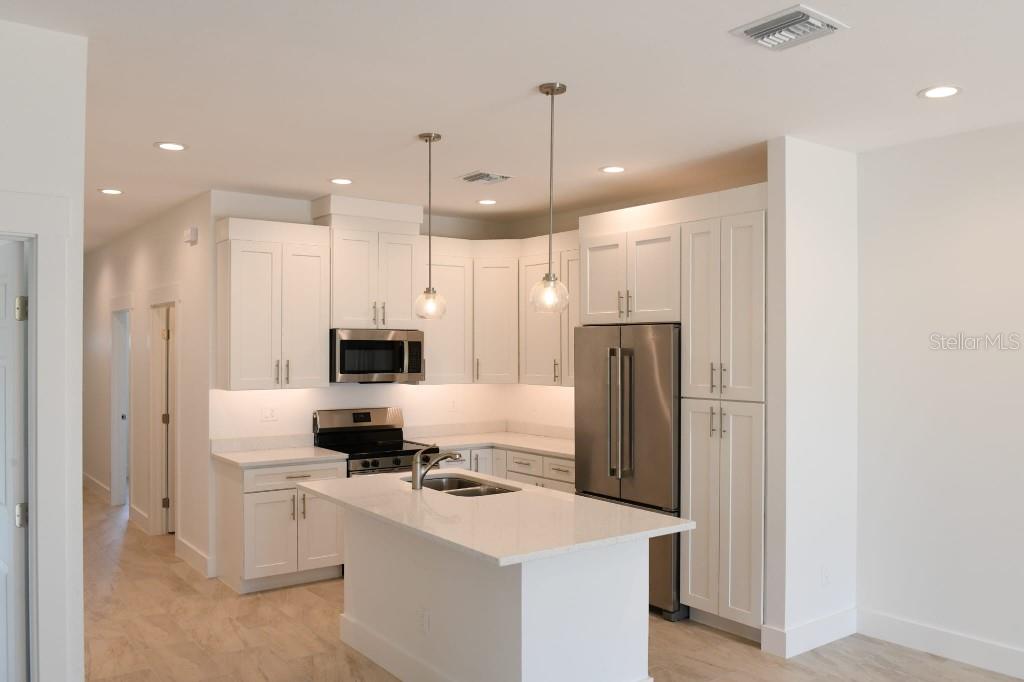 10490 PENDLETON AVE, ENGLEWOOD, FL, 34224