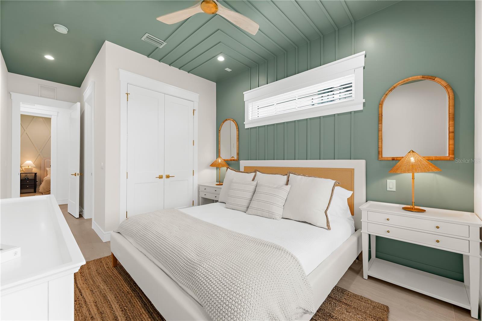 A4668634 Property Photo