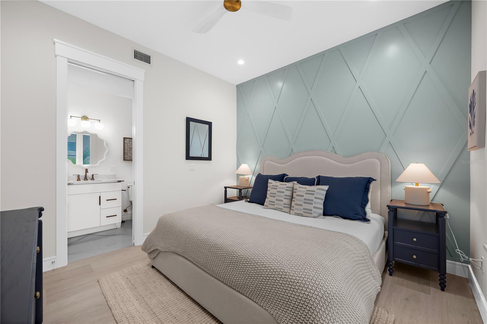 A4668634 Property Photo