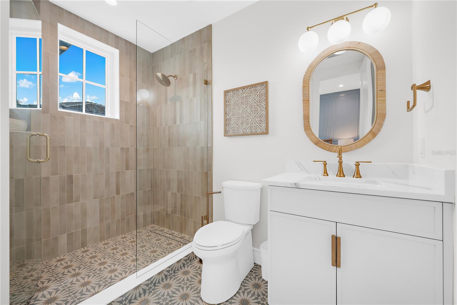 A4668634 Property Photo